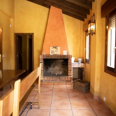 בית נופש La Tina *