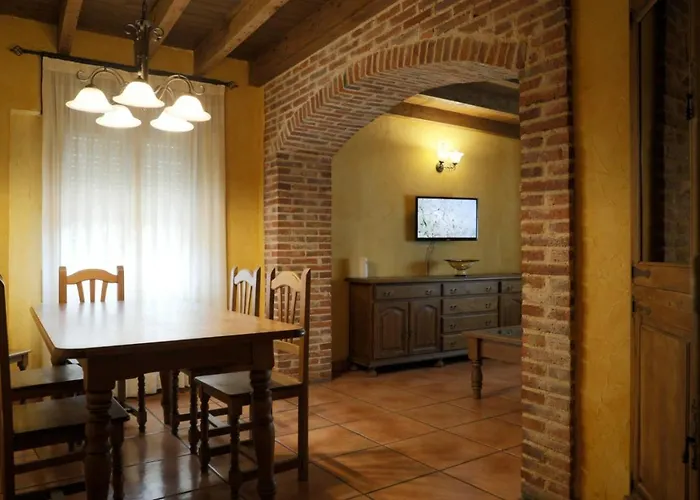 בית נופש La Tina *